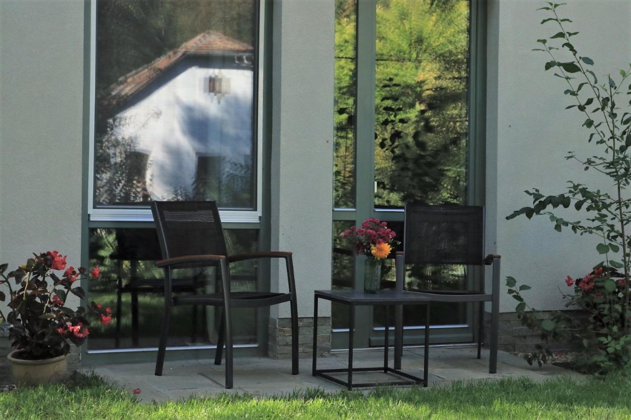 Villa Viridis Buekkalja Borsodgeszt Exteriör bild